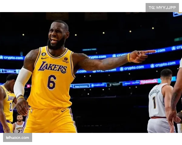 詹姆斯保罗洛瑞三位传奇球员同征第20个NBA赛季创造历史新篇章